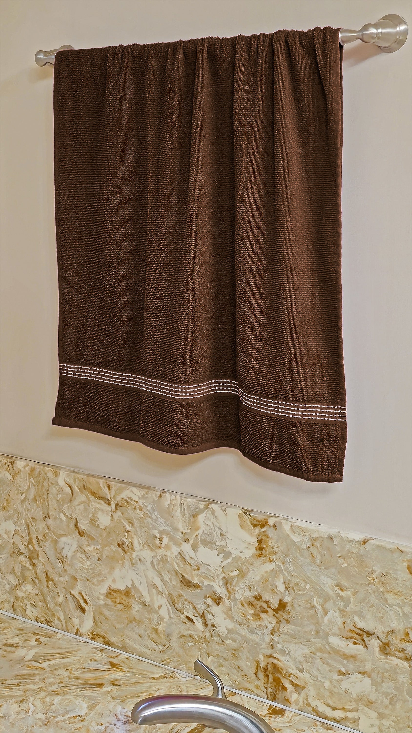 27"x50" Coffee Brown Wholesale Value Bath Towels 48-Pack – Bulk Case of 48